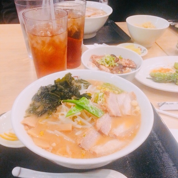 Meet your Posher, Miki - Picture 1 of 1